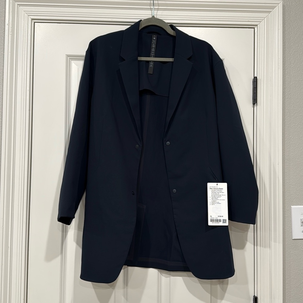 Men’s Lululemon Navy New Venture Blazer Size XL